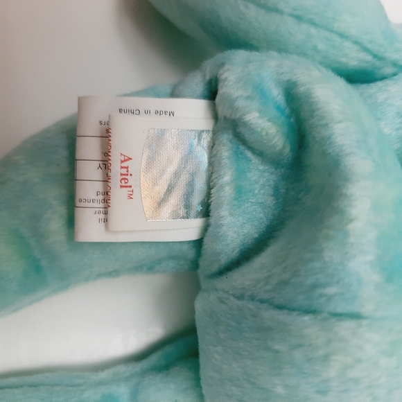 ๐ TY Beanie Babies Original Ariel The Memorial Bear Teal Plush Soft Kids Toy - Picture 8 of 8